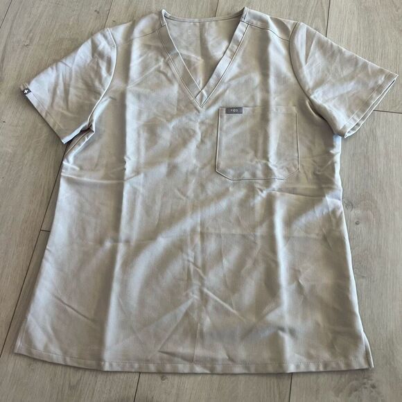 Fig woman scrubs top size M - Picture 1 of 6